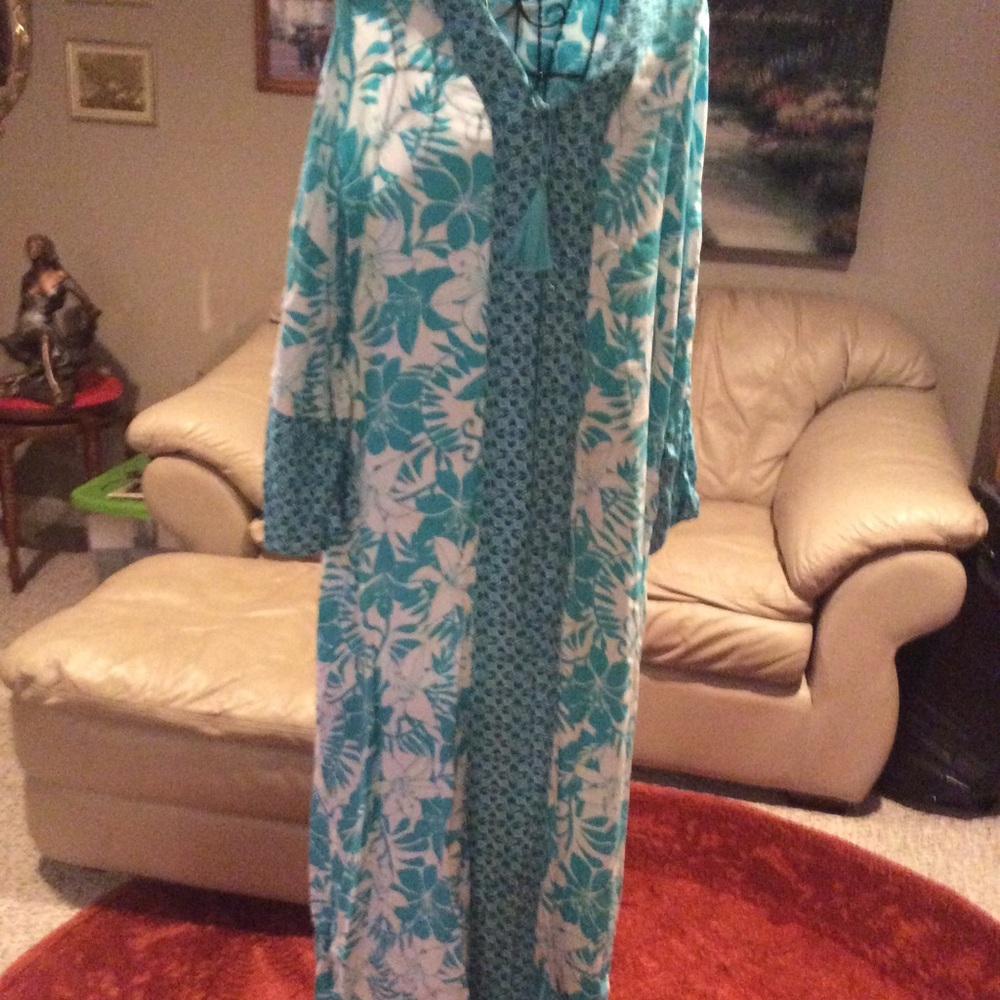 Lovely robe by Charter Club.